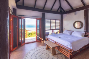 Private Oceanfront Fijian Villa Sleeps 8